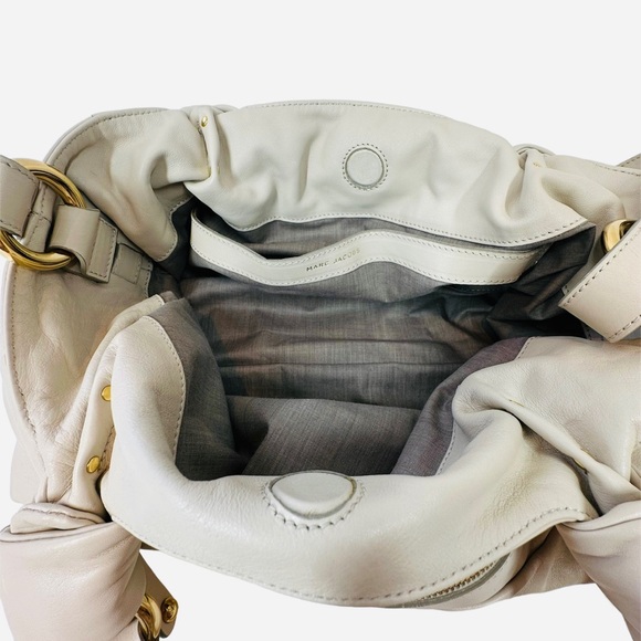 Marc Jacobs Cream Leather Mercer Hobo Tote Bag Knot Handles - Picture 8 of 9